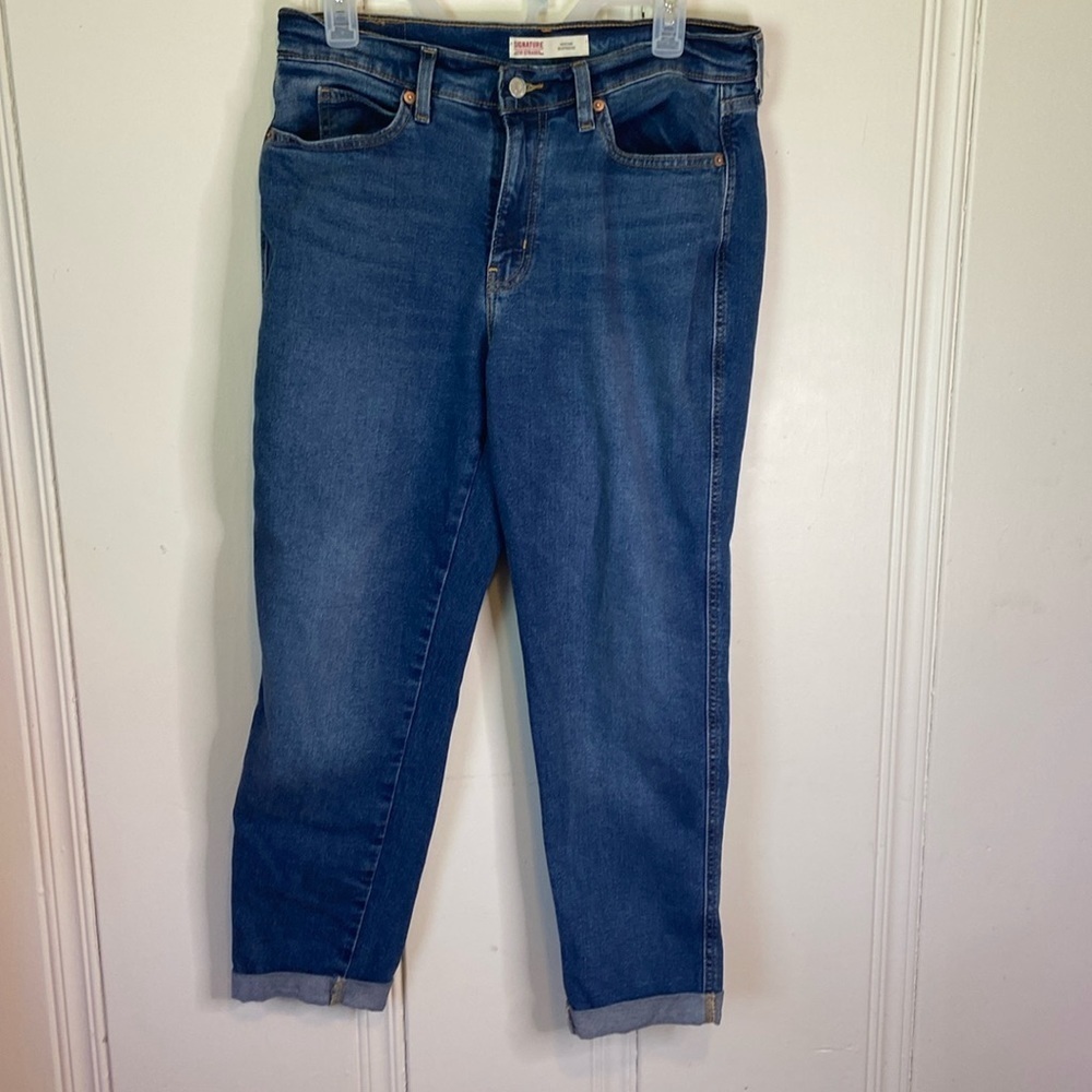 Levi Strauss Woman’s Midrise Boyfriend Jeans Size 6